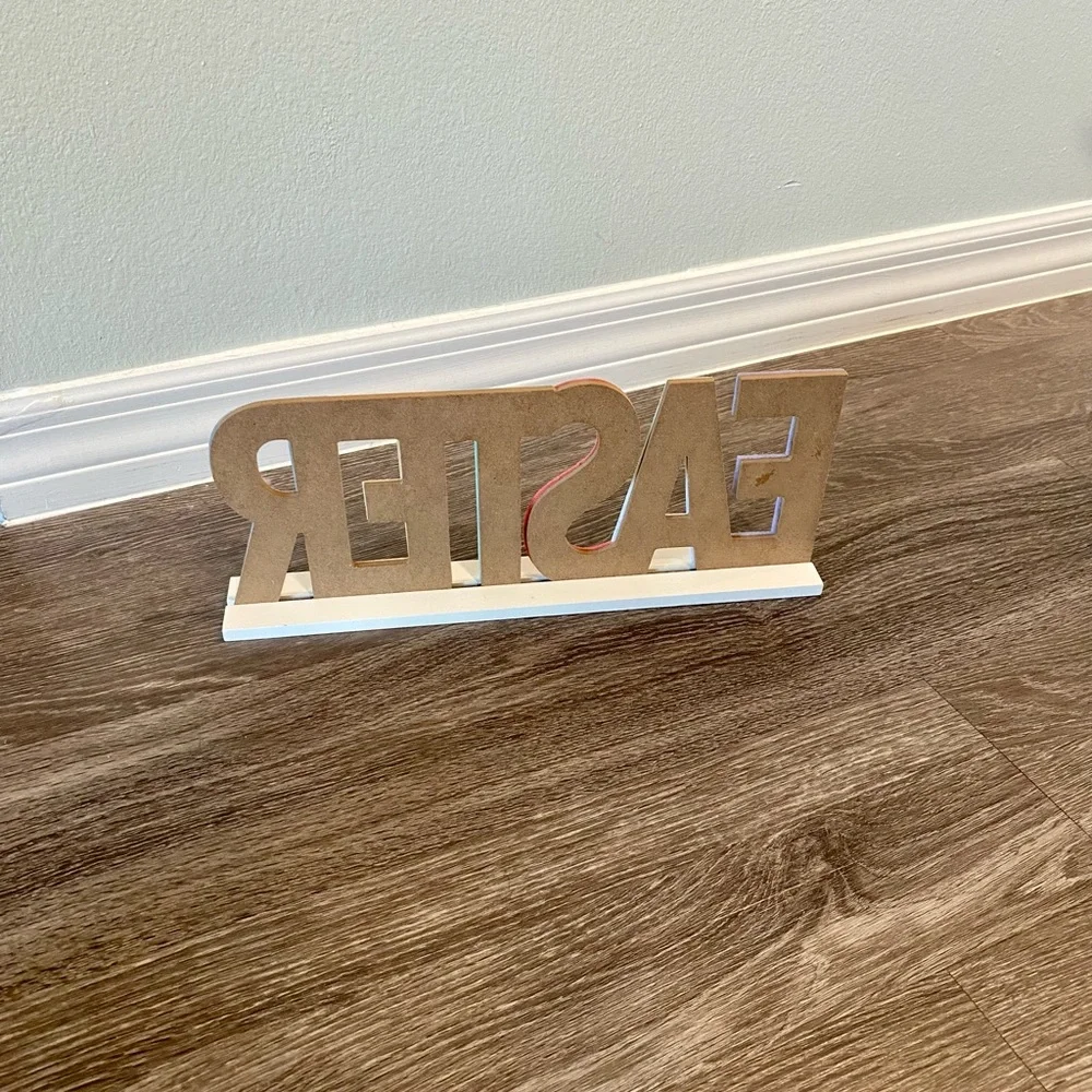 Happy Easter Wooden Sign w/felt pastel felt design - Picture 4 of 7